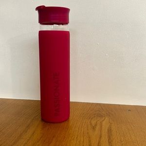 Passsionate glass water bottle